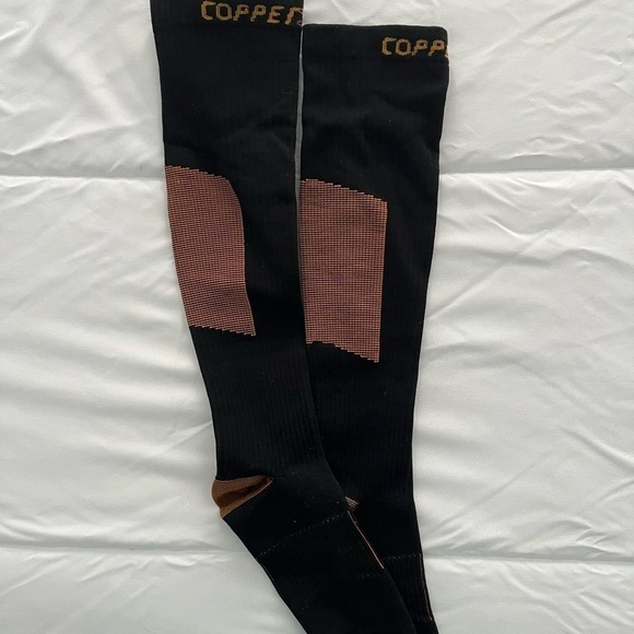 Copper Joint Compresdion Socks Size Small - Picture 2 of 3